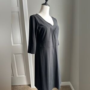 Eddie Bauer Large Black Casual V-Neck Dress